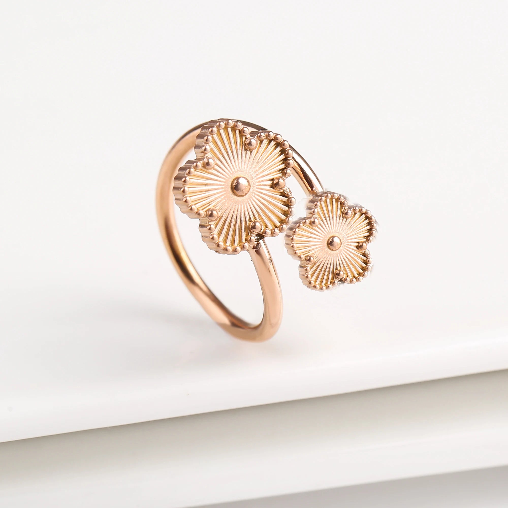 Lucky Leaf Ring