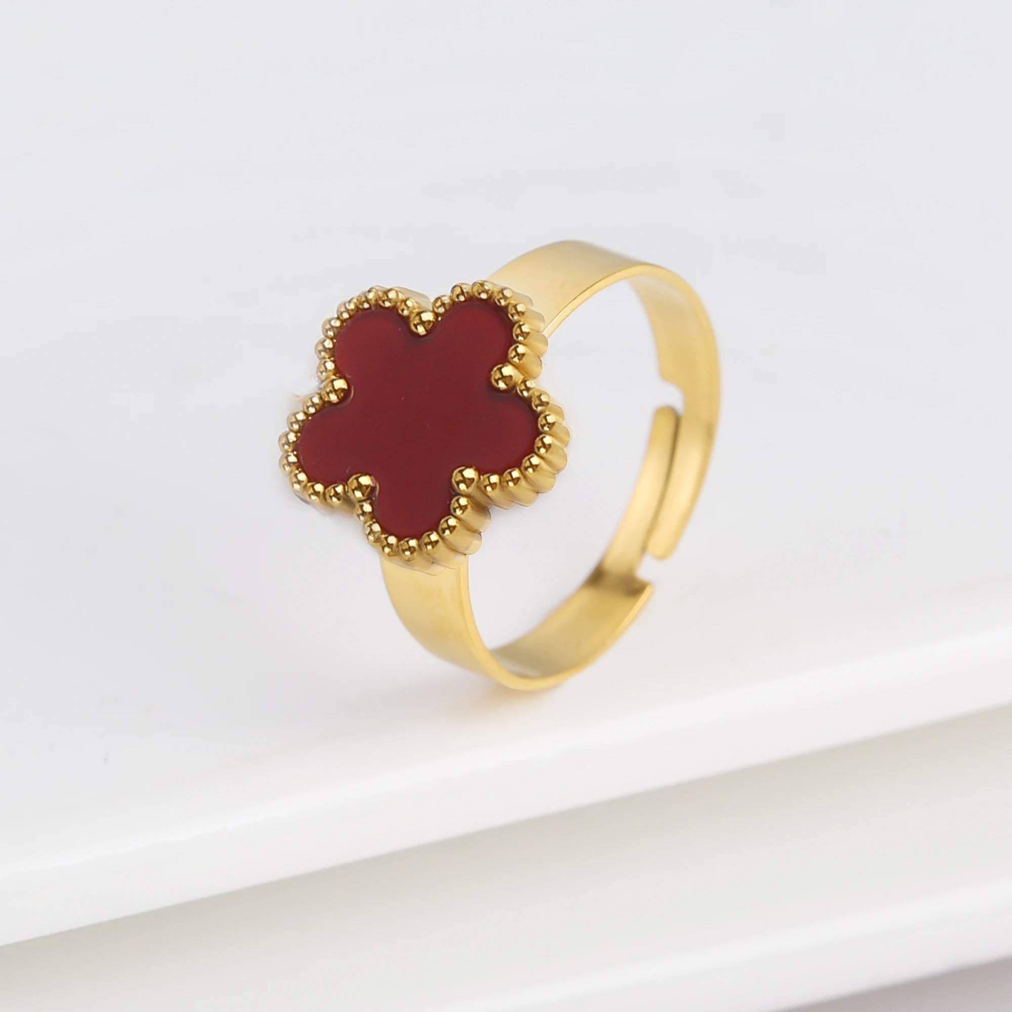 Lucky Leaf Ring