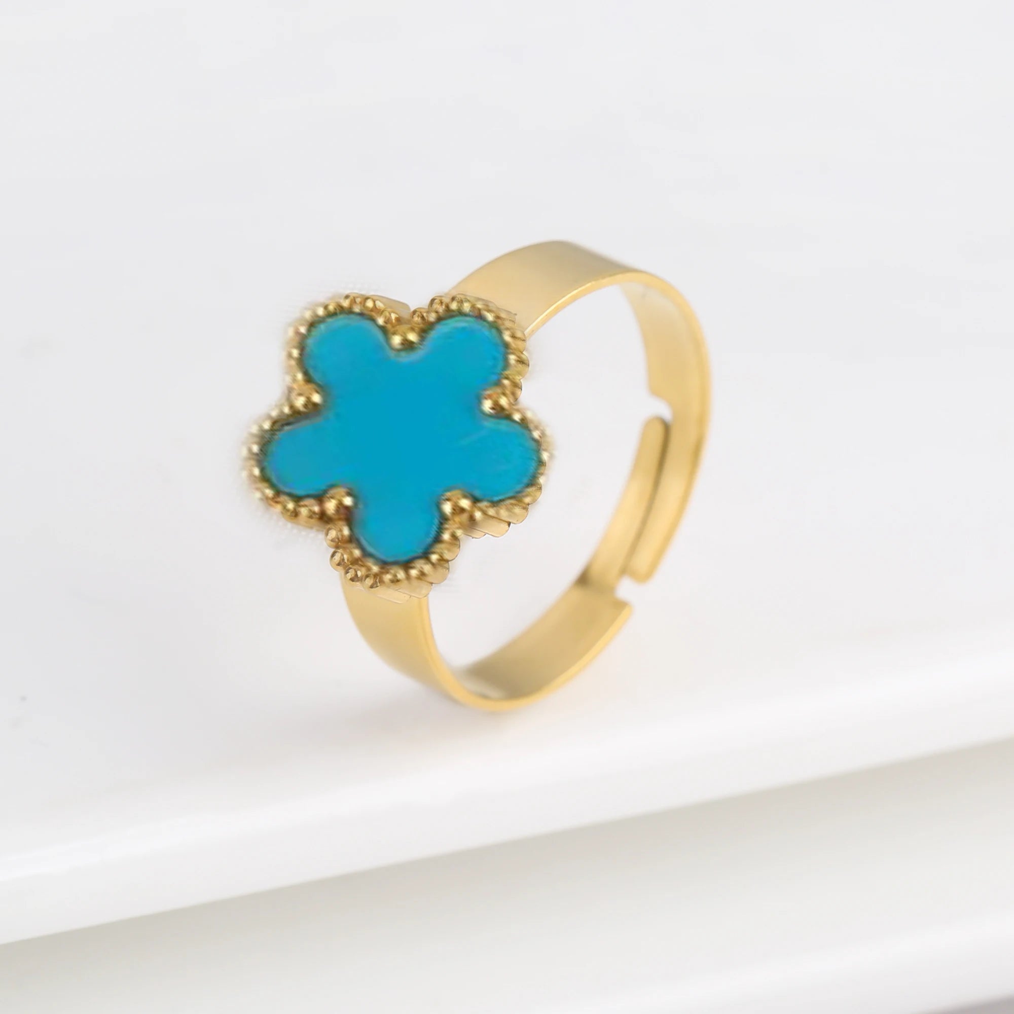 Lucky Leaf Ring