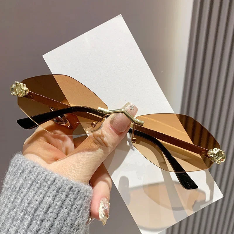 Trendy Small Frame Vintage Sunglasses