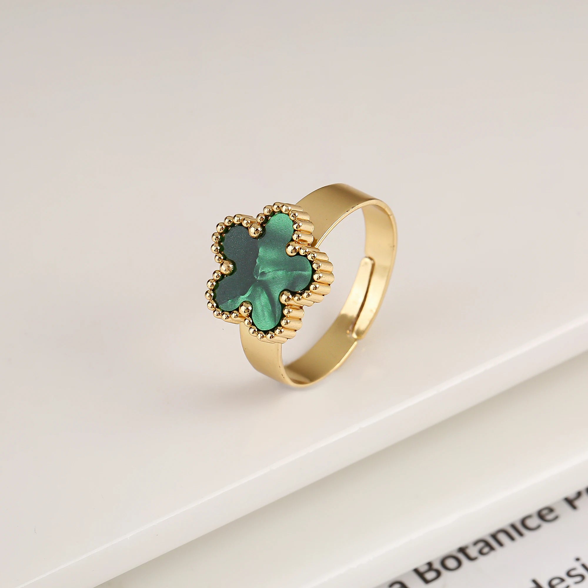 Lucky Leaf Ring